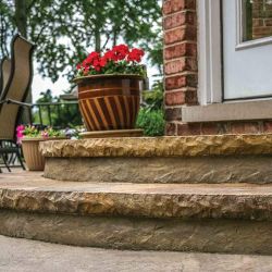 Butterfield Color - Cut Stone Step Liner